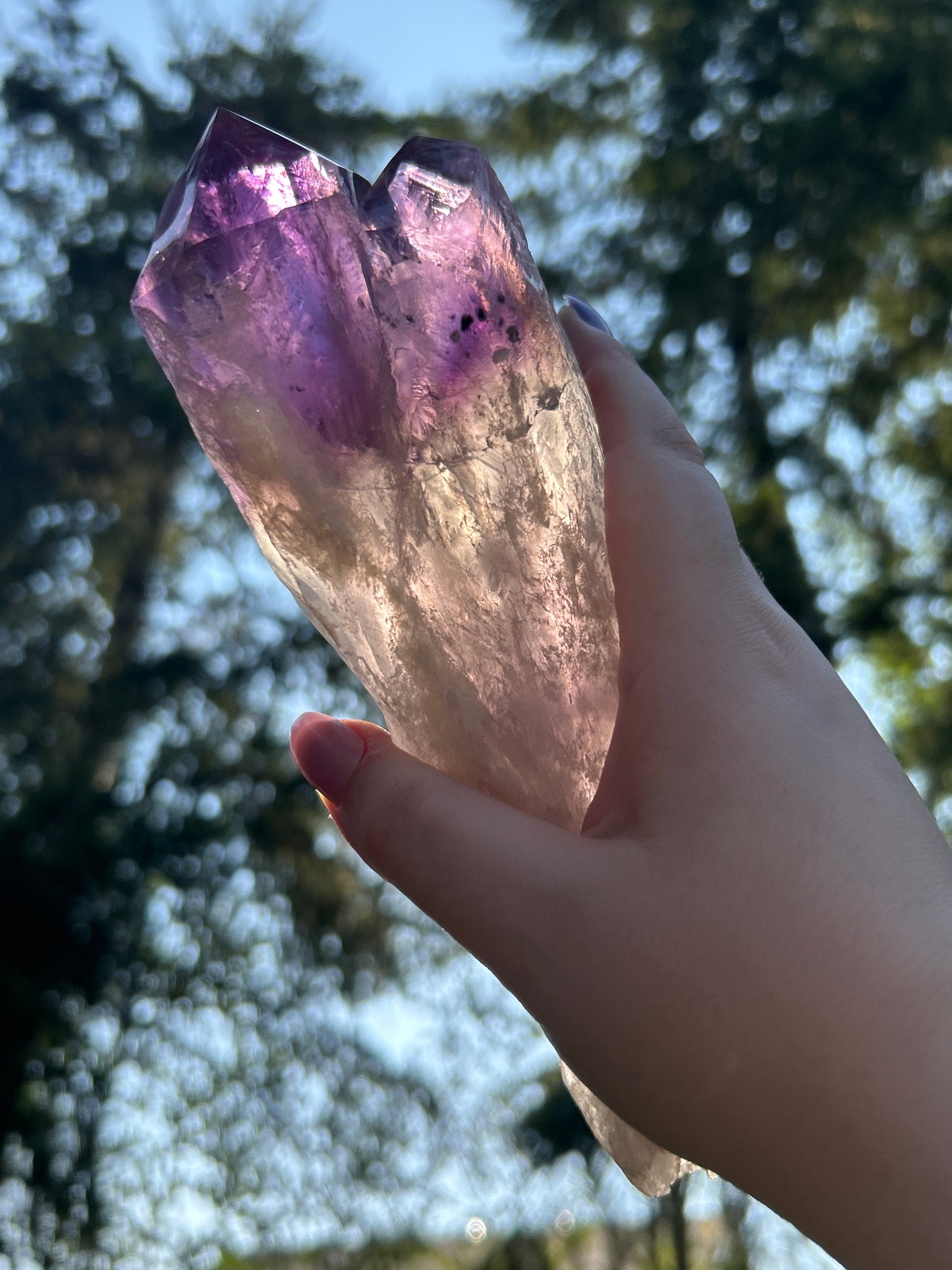 Amethyst Large Points